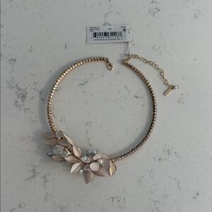 Lonna & Lilly Gold Floral Necklace